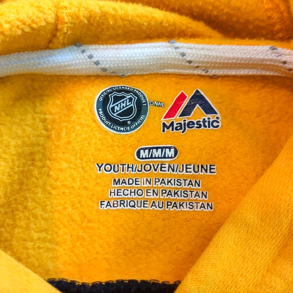 Majestic NHL Youth Boston Bruins Pullover - Picture 2 of 7